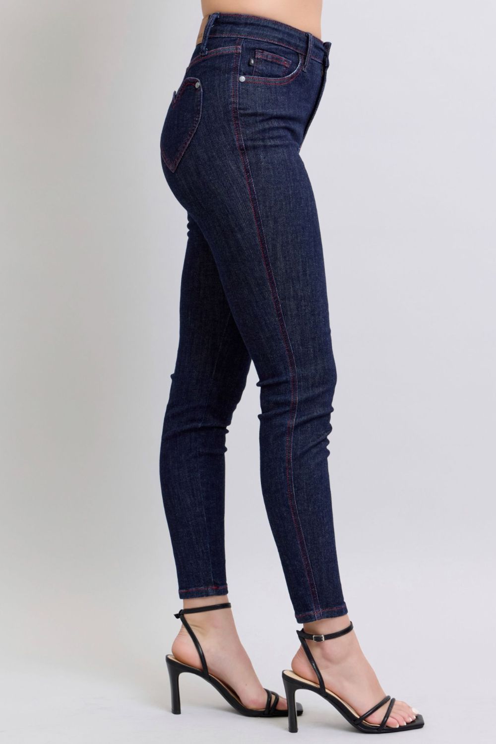 Heart Pocket Skinny Jeans