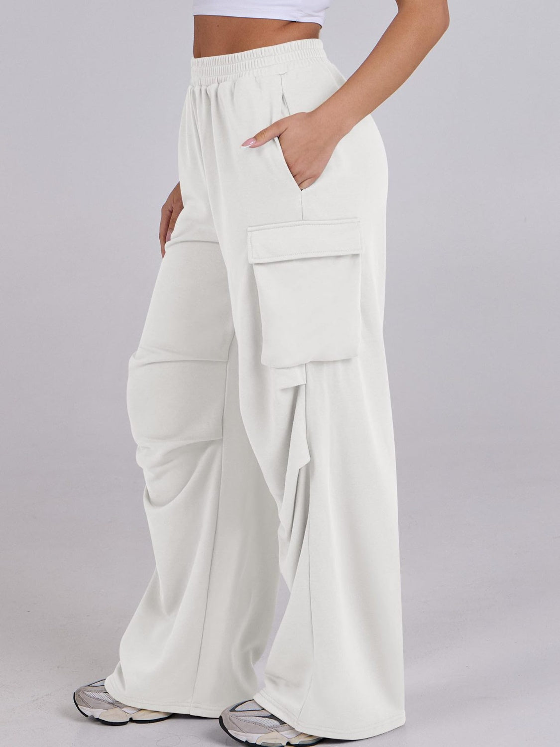 Wide-Leg Pants with Pockets