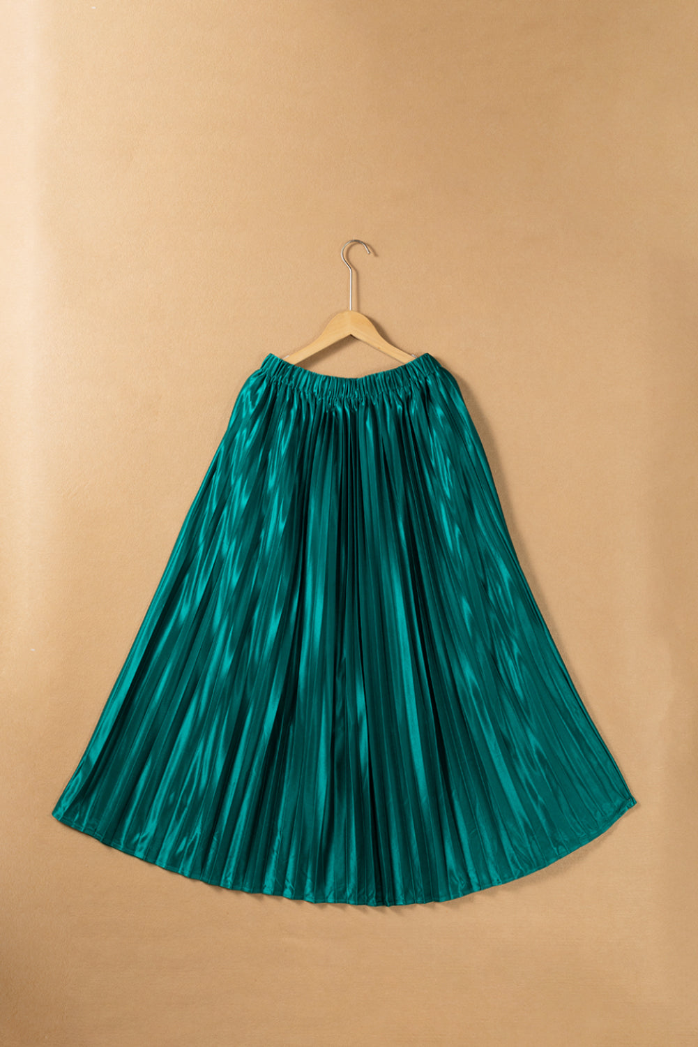 Elastic Waist Pleated Skirt