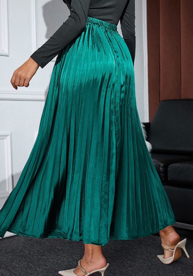 Elastic Waist Pleated Skirt