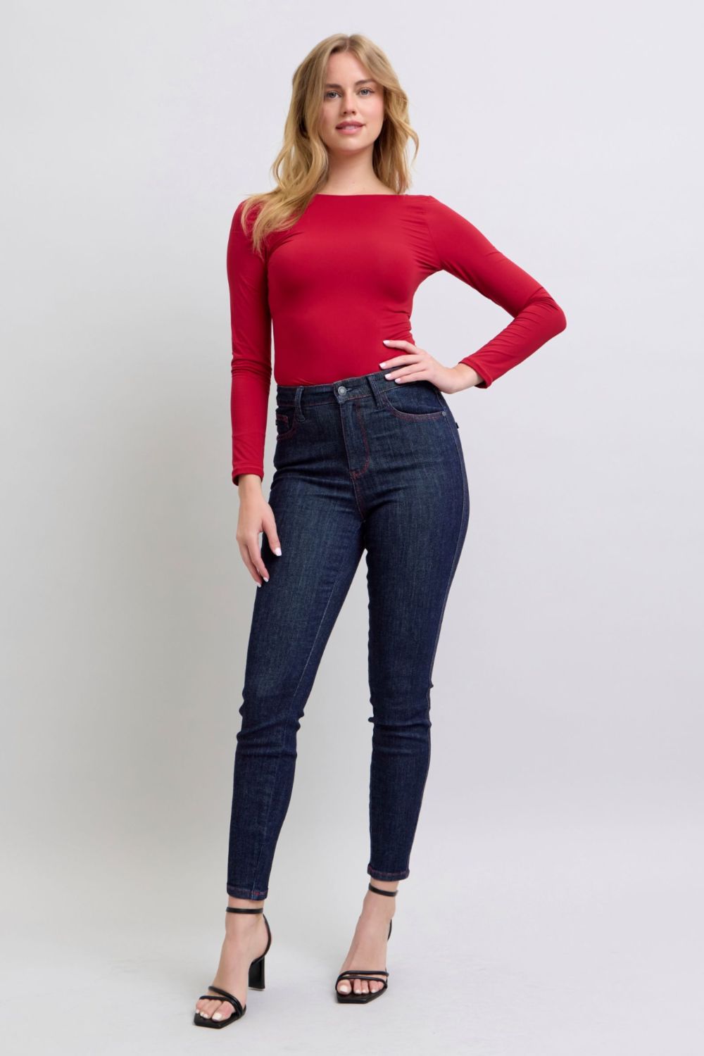 Heart Pocket Skinny Jeans